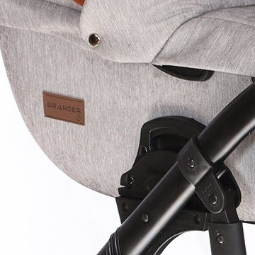 wózek dziecięcy z gondolą